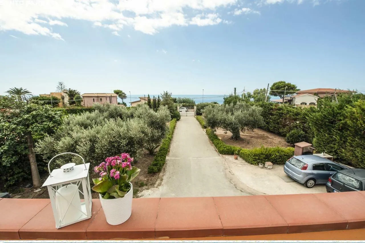 B&B Villa Eleonora Realmonte 3*,  Italy